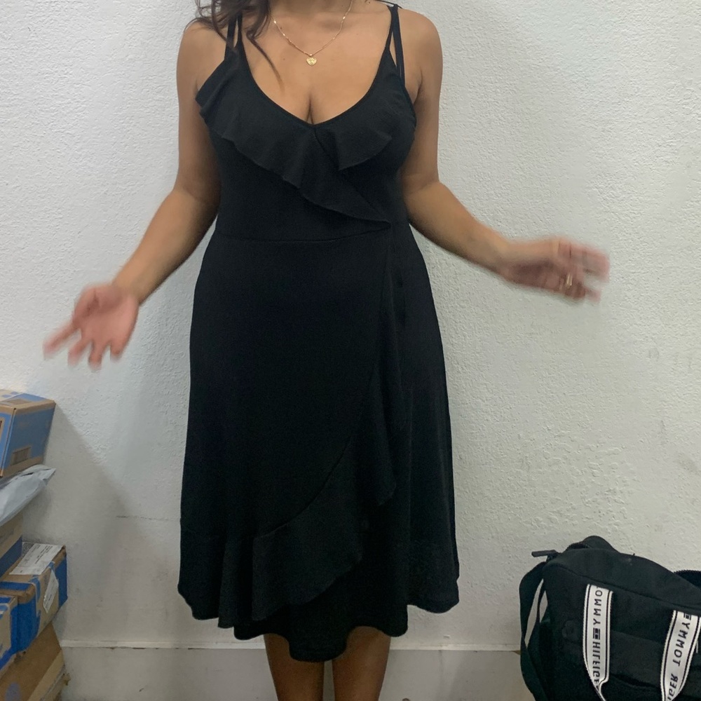 Black dress with Ruffles